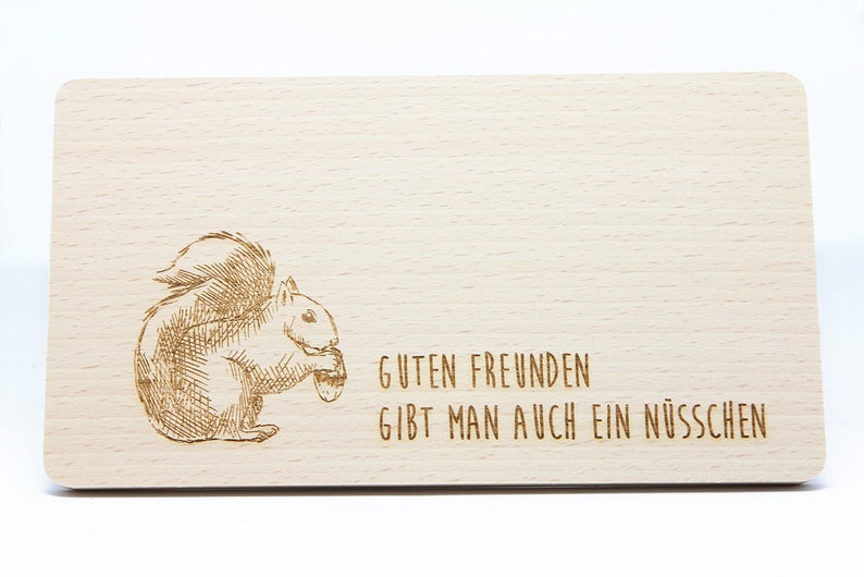 Holzbrett mit Gravur NUSPER das Eichhoernchen, Geschenk, Geburtstag, Weihnachten Bild 1