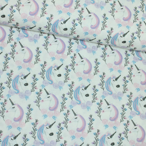 Baumwolle Webware Camelot Fabrics ENCHANTMENT Elegant Unicorns white