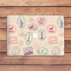 Hülle Reise Thema Macbook Tasche Reise Stempel Druck Voyage Macbook Tasche beige Cute Aesthetic Japan Frankreich Australien Ägypten Spanien England
