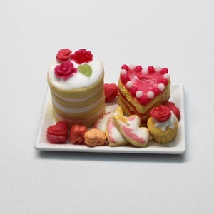 Hearts, Roses, and Unicorns Dessert Tray 1/12th Scale Dollhouse Miniature image 3