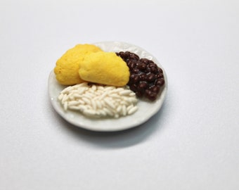 Empanadas w/ Rice & Beans - 1/12th Scale Dollhouse Miniature OOAK