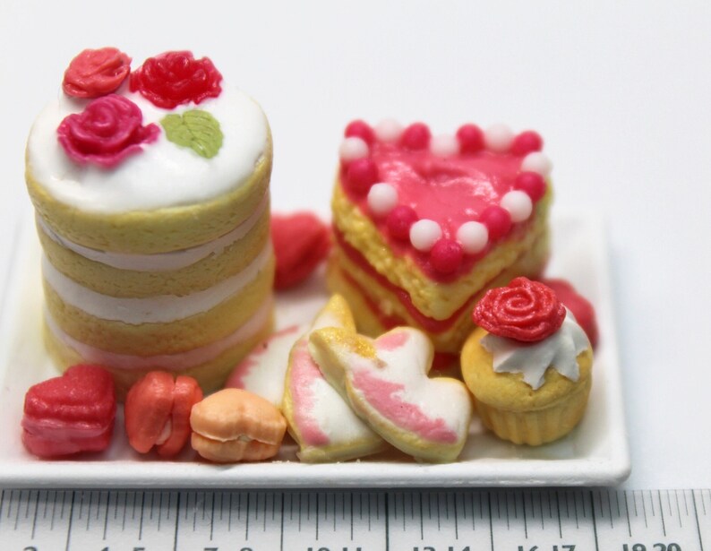 Hearts, Roses, and Unicorns Dessert Tray 1/12th Scale Dollhouse Miniature image 6