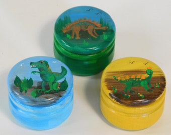 Dental can with dinos, milk tooth can with name