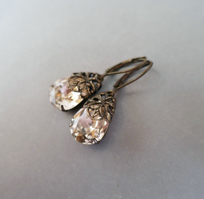 Earrings vintage romantic nostalgic bronze brass antique romantic antique vintage style earrings DESERT PRINCESS