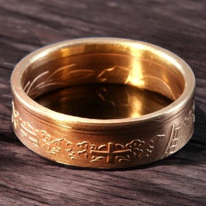 Handmade JAPAN coin ring - 10 Yen - Personalized engraving possible!
