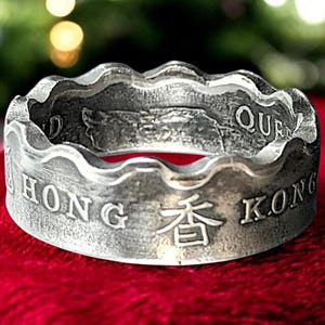 Handmade Hong Kong coin ring in silver color - personalized engraving possible!
