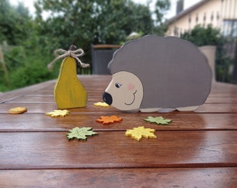 Medium Wood Hedgehog