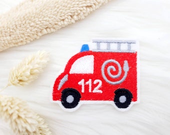 Kleiner  Aufbügelbar Feuerwehrauto rot ,Patch Aufnäher  auf Wunsch Nähen Applikation  Kindergarten Mädchen Einschulung  Geburtstag Schultüte