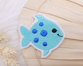 Mini poisson thermocollant, patch sur demande application couture maternelle école fille anniversaire école cône menthe bleu mer