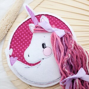 Aufnäher XL Einhorn helllila beere Herzen Pferd Button Einschulung Schultüte Patch Nähen Applikation Kindergarten Mädchen Einschulung Bild 1