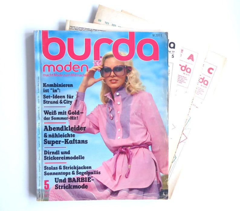 Vintage Burda Moden Magazine magazine 8/1977 sewing pattern booklet Mai 1977