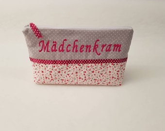 Kosmetiktasche Mädchenkram, Schminktasche, Name, Geschenk, Windeltasche, personalisiert, Wunschname, individualisiert, Blumen,