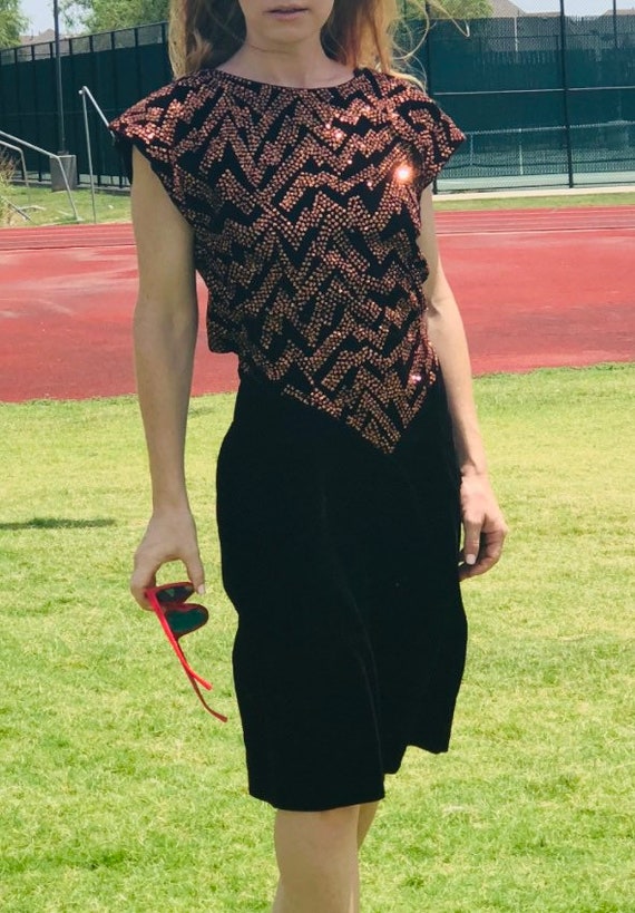 Zig Zag Velvet Missing Button / discount applied … - image 8