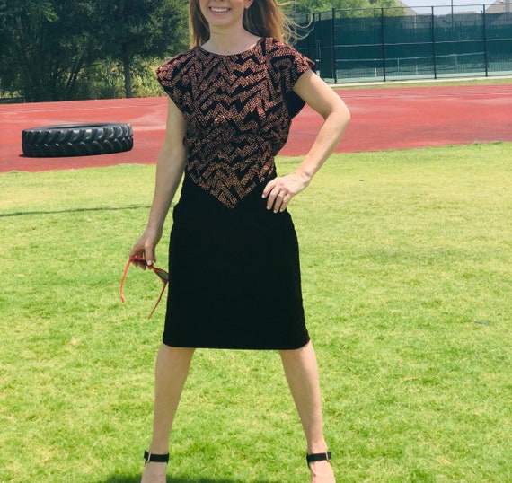 Zig Zag Velvet Missing Button / discount applied … - image 7