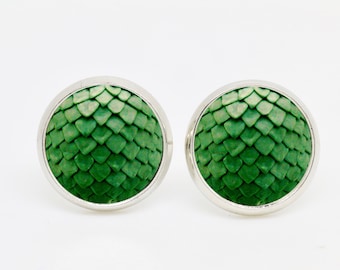 Boucle d’oreille vert « Dragon skin » - boucles d’oreilles cabochon vert - cadeaux de CrystalsAndPearlsIH