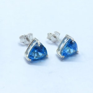 Swiss Blue Topaz Trillion Silver Stud Earrings, Handmade Jewelry, Tiny Stud Earrings, Minimalist Earrings