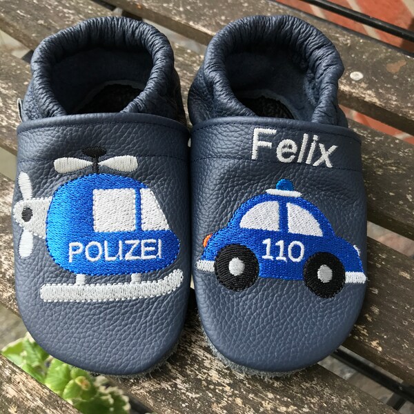 Ab 29,00 Euro: Lederpuschen "Polizei" (dunkelblau) inkl. Name / div. Farben möglich