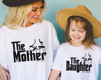 Mutter Tochter Partnerlook Shirts The Mother The Daughter T-Shirts Set Babybody bedruckt personalisiert Mutter Tochter Geschenk Muttertag
