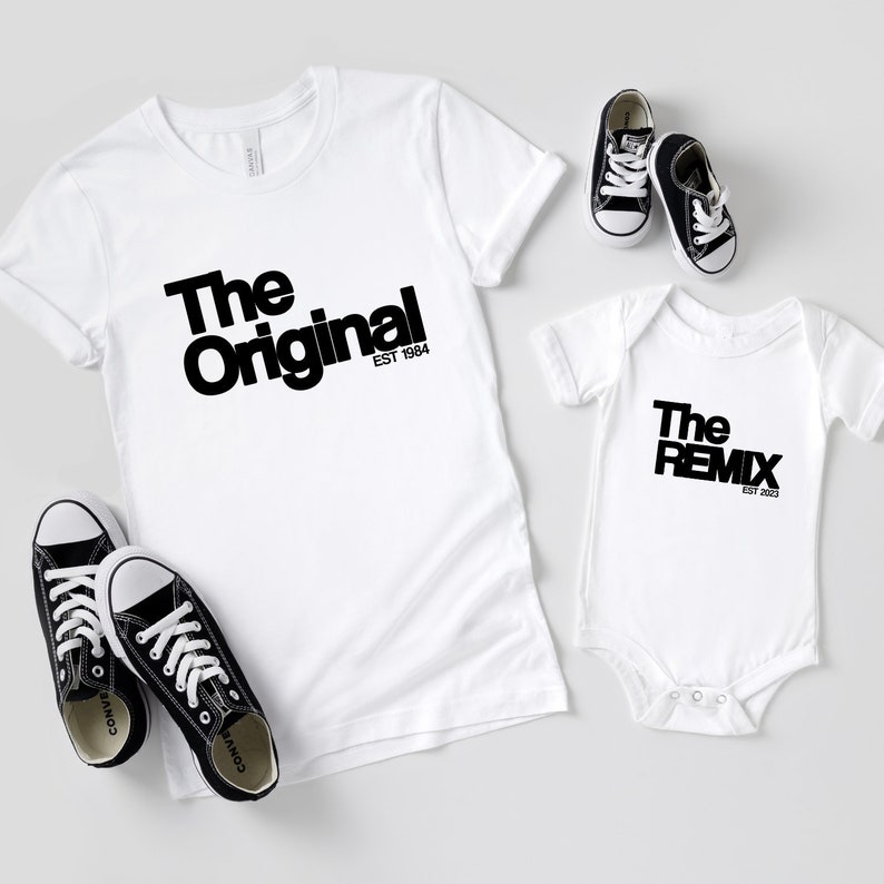 The Original The Remix Vater Sohn Shirt im SET Partnerlook Mama Tochter Outfit Babybody bedruckt personalisiert Vater Sohn Geschenk Vatertag Bild 1