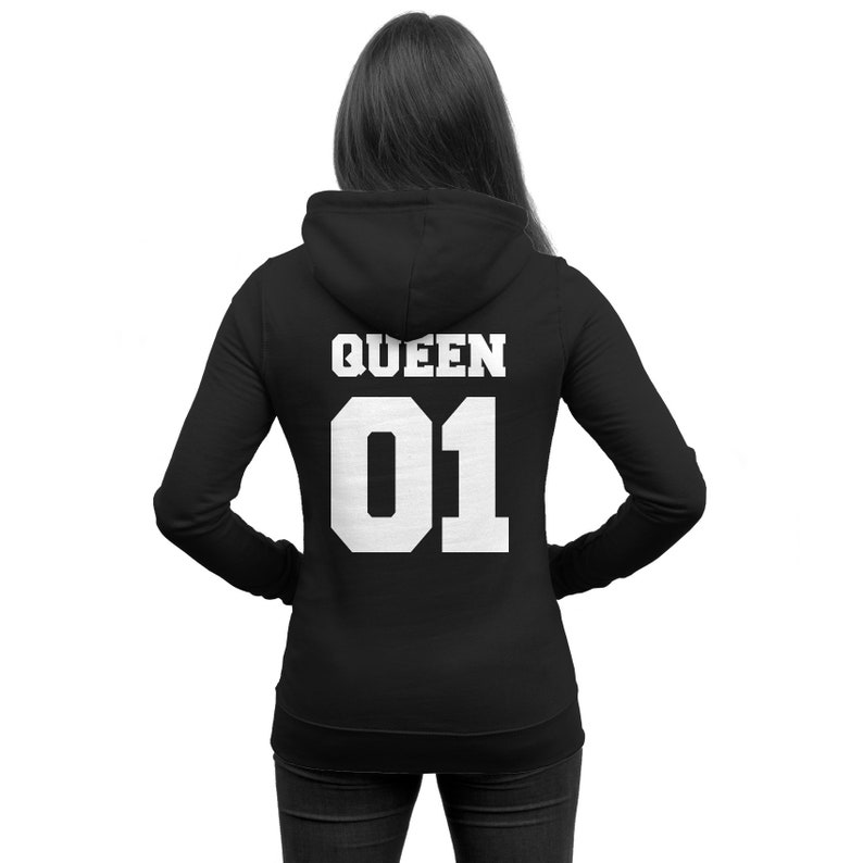 queen king pullover mit datum englisch