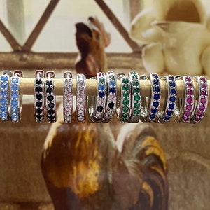 Simple Colorful Cz Crystal Huggie Hoop Earrings in 925 Silver, Minimalists Hoops, Sparkling Jewelry, Cubic Zirconia Stones, Gift ∙ A171
