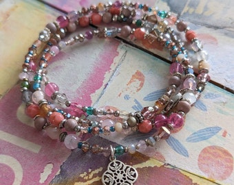 Collier scintillant, long avec pendentif - argent - perles de verre, rose, paillettes & bohème, tons naturels - été - idéal à combiner