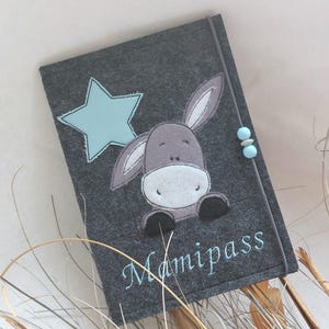 Couverture pour livret U en feutre - brodée d'un joli âne - Personnalisable avec nom - Couverture pour passeport mère / pass maman / U-booklet