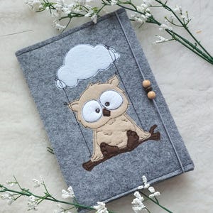 Couverture pour livret U en feutre - brodée d'un joli hibou - Personnalisable avec nom - Couverture pour passeport mère / pass maman / U-booklet