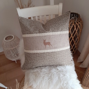 Cushion cover/cushion cover decorative cushion country house cottage deer brown beige taupe flowers lace ribbon 50 x 50 cm