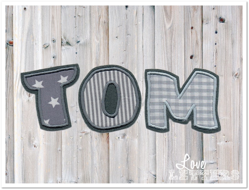 From 6.20 euros: iron-on name, from 3 letters in gray and white image 5