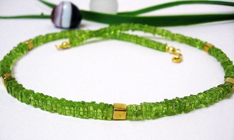 Gemstone necklace peridot with cube silver gold plated image 1