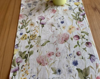 Pastelkleurige bloemenweide met wilde bloemen, tafelloper, shabby chic 100% linnen