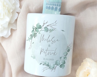 Personalisierte Spardose aus Keramik mit Namen Brautpaar | Geldgeschenk zur Hochzeit verpacken | Verpackung | Sparbüchse Eukalyptus