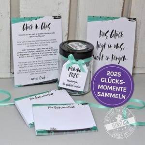 Glück im Glas 2025 - Glücksglas zum Sammeln von Glücksmomenten & schönen Erinnerungen, Glasmomente Set mit Blöcken, Geschenkidee Mitbringsel