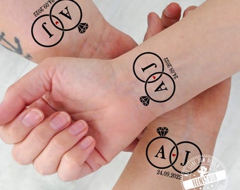 Tattoo for wedding, personalized with bride and groom names and wedding date, temporary adhesive tattoo for all wedding guests, wedding party
