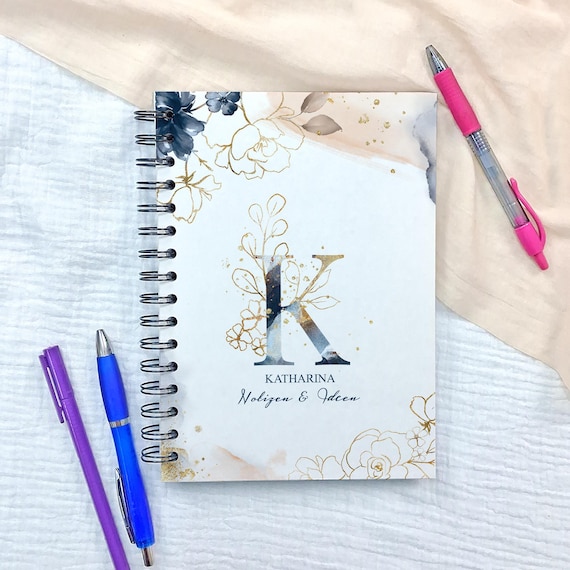 Notizbuch A5 mit Name personalisiert | Geschenk für Freundin, Kollegin | Cover mit Monogramm | Buch kariert, blanko, gepunktet, To-Do Liste
