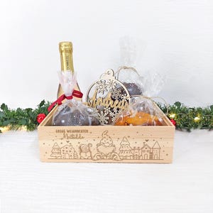 Weihnachtskiste personalisiert | Geschenkbox für Weihnachten aus Holz mit Name und Gravur