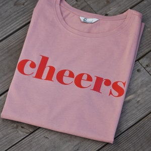 Iron-on patch Plot "cheers" saying