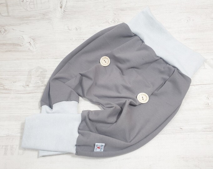 Bloomers with buttons from Atelier MiaMia