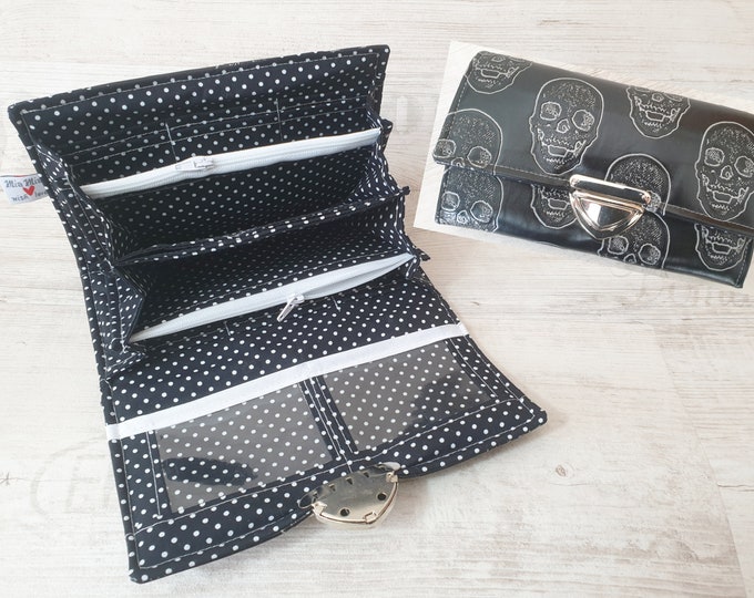 Purse skull by Atelier MiaMia