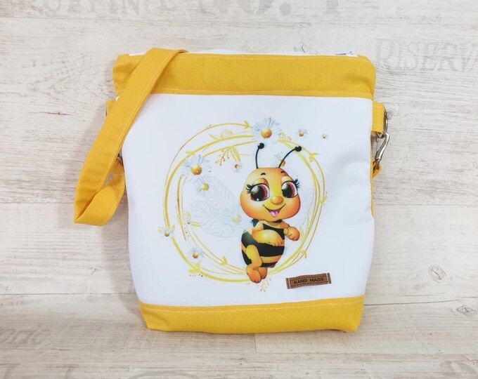 Kindergarten bag, children's bag 52 bees by Atelier MiaMia