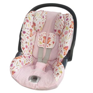 Pokrowiec na fotelik samochodowy Cybex Cloud Z i-size marki Atelier MiaMia