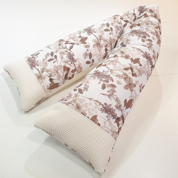 Side sleeper pillows, cuddly pillows, nursing pillows or just a cover from Atelier MiaMia