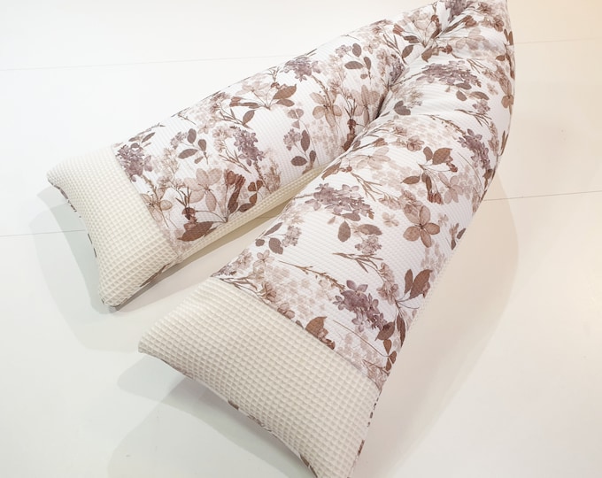 Side sleeper pillows, cuddly pillows, nursing pillows or just a cover from Atelier MiaMia