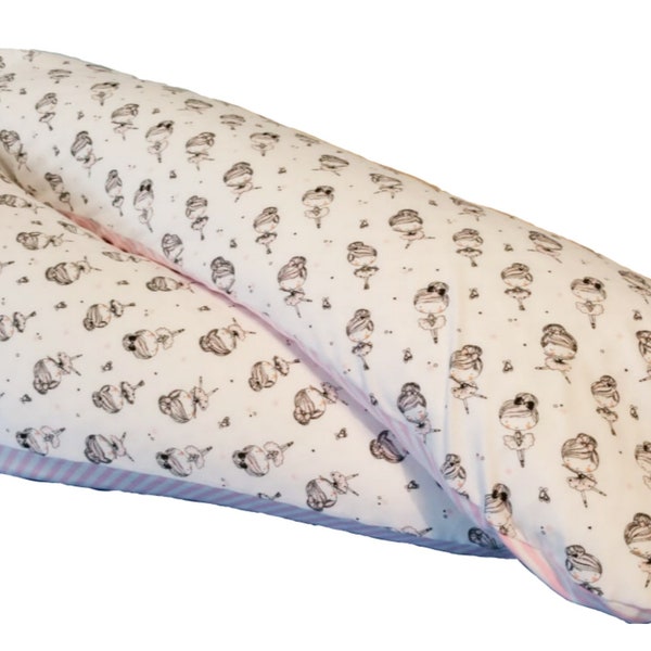Nursing pillow, cuddly pillow or just a cover from Atelier MiaMia
