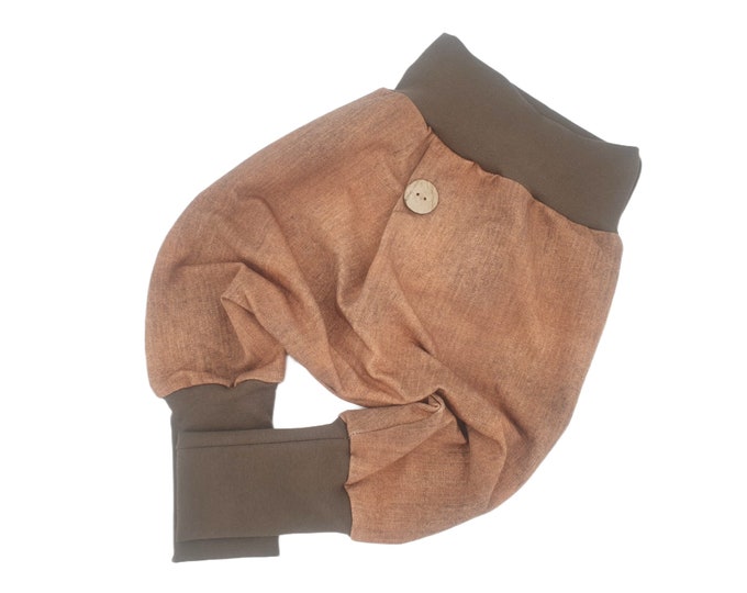 Pump pants with button from Atelier MiaMia