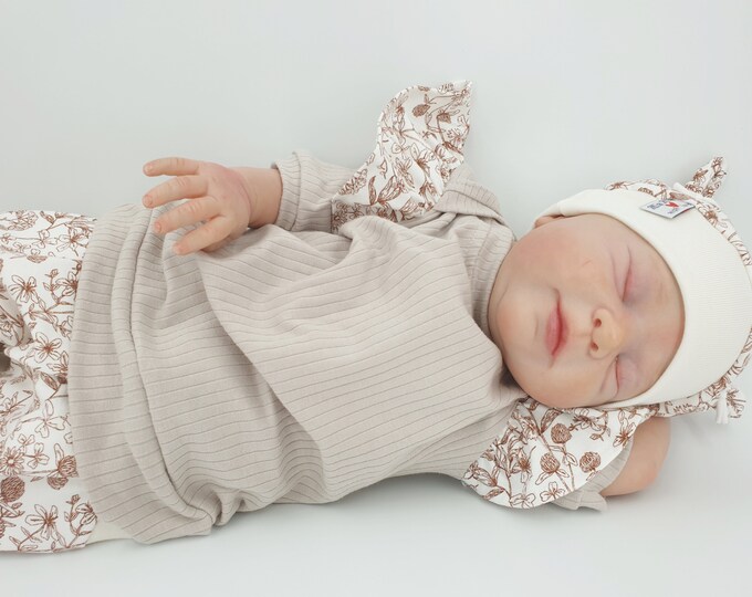 Hoodie, sweater straw flowers by Atelier MiaMia