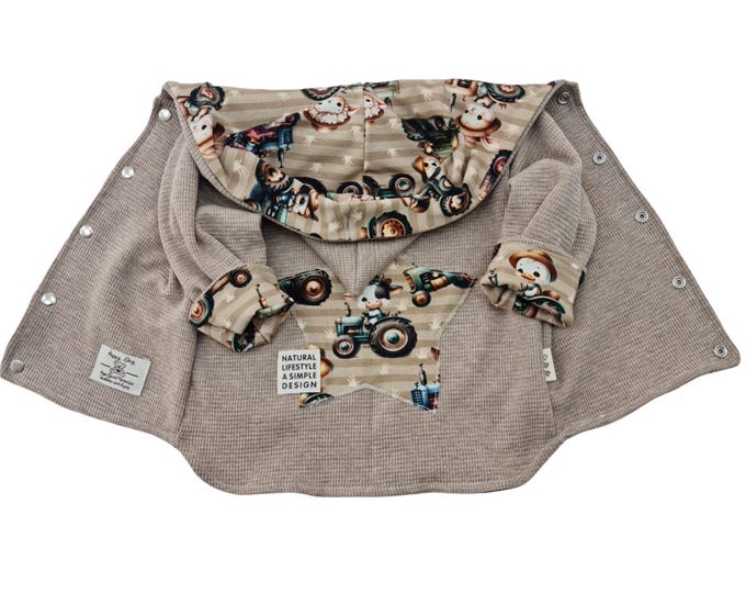 Jacket by Atelier MiaMia