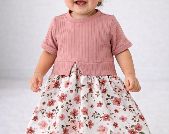 Girly Sweater altrosa Blümchen von Atelier MiaMia