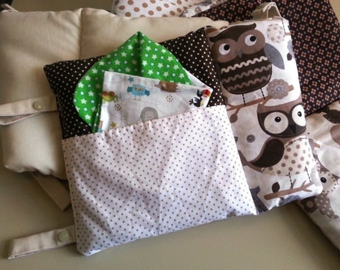 Additional pocket on the bedside by Atelier MiaMia